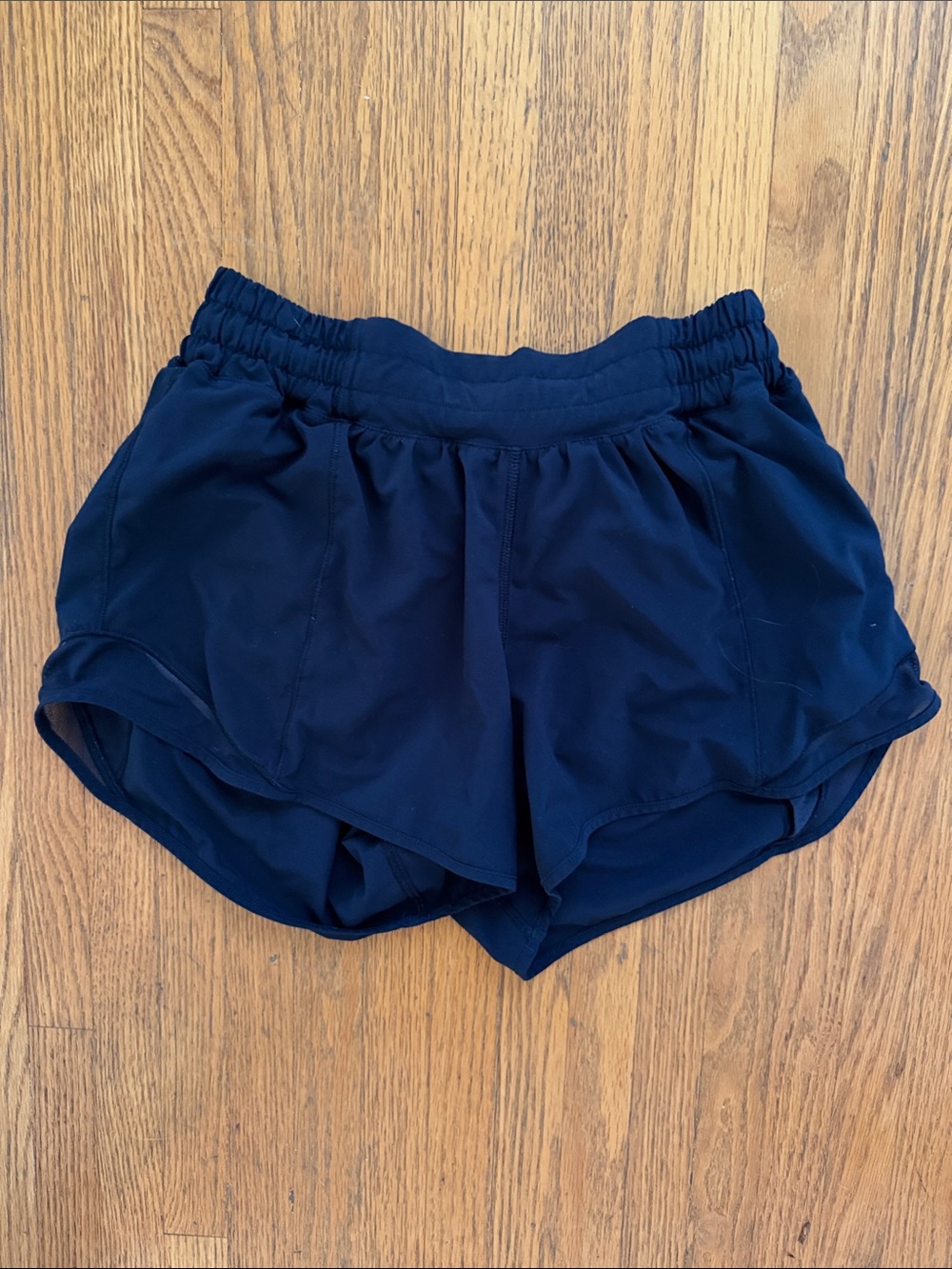 lululemon athletica Navy Blue Athletic Shorts hottie hot size 6 👀